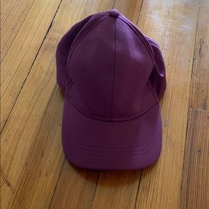 Lululemon hat